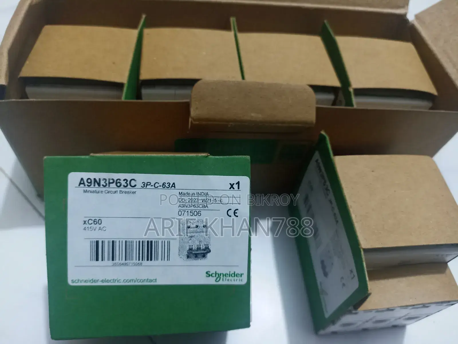 Circuit Breaker (MCB), 63A Schneider