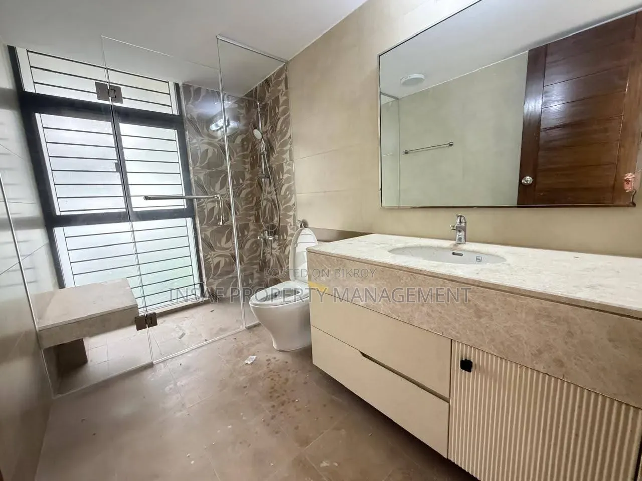 4bdrm Apartment in Gulshan for Rent