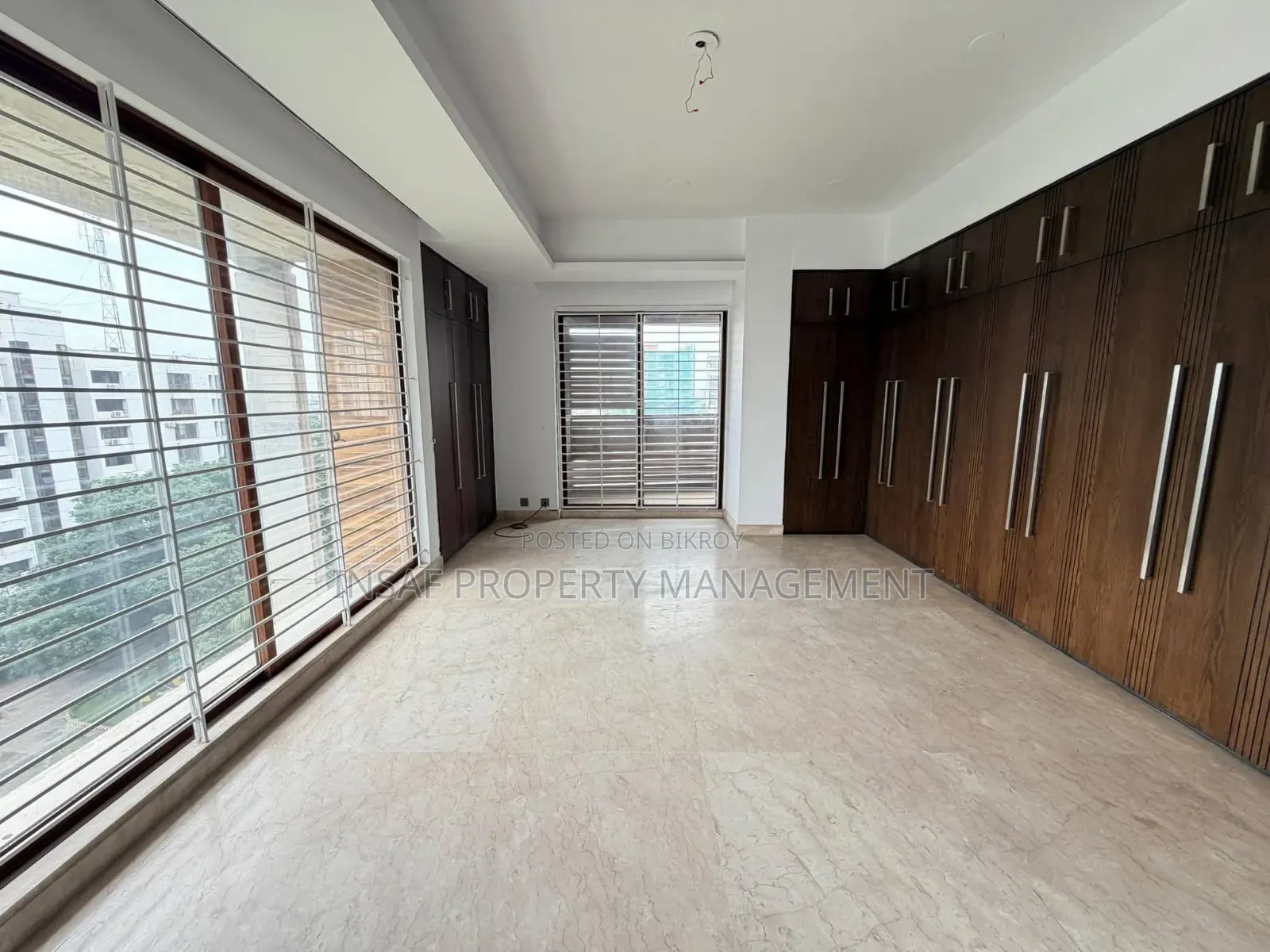 4-Bedroom Apartment in Gulshan for Rent