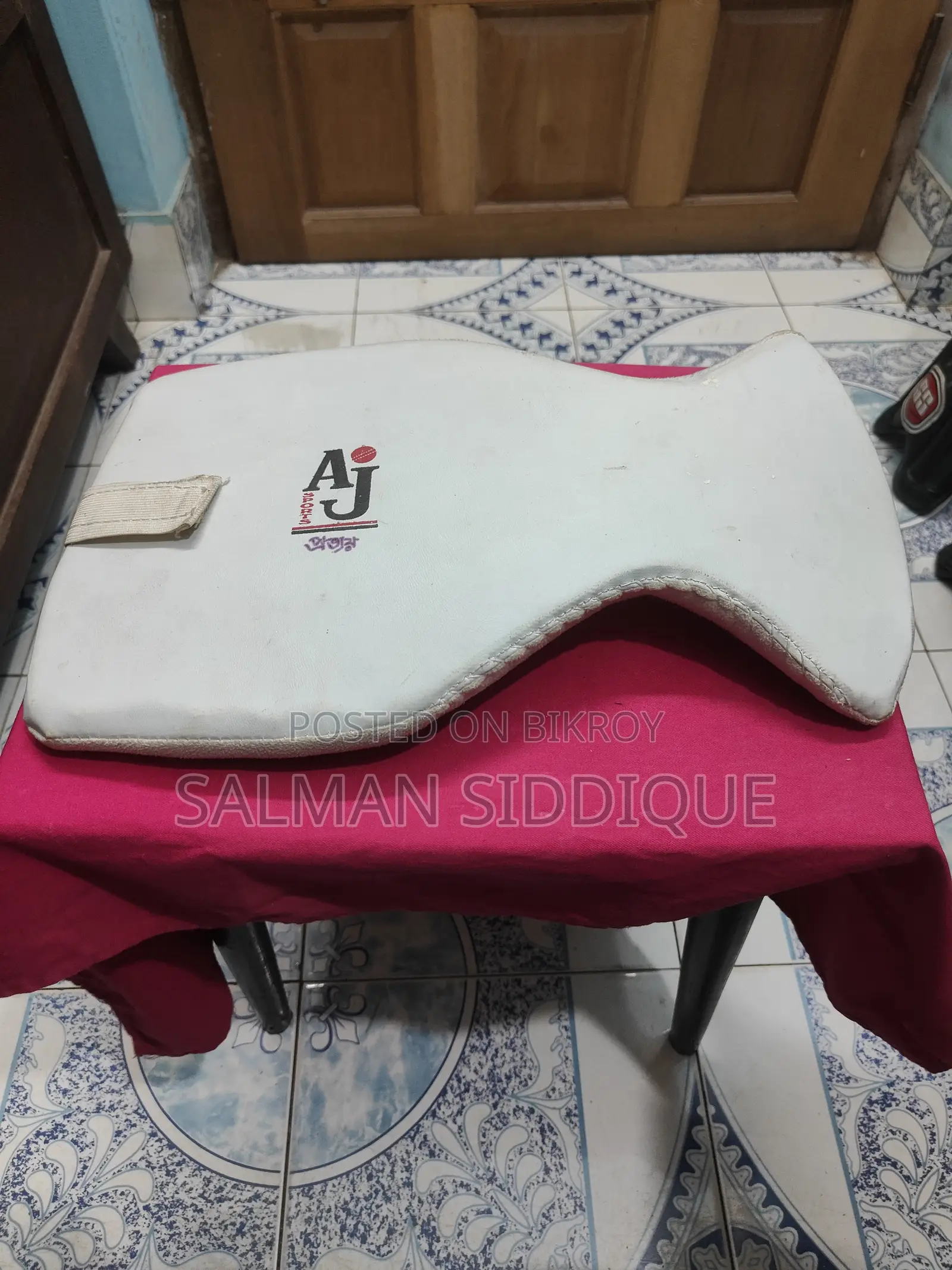 ক্রিকেট এর ফুল কিট বিক্রি করা হবে