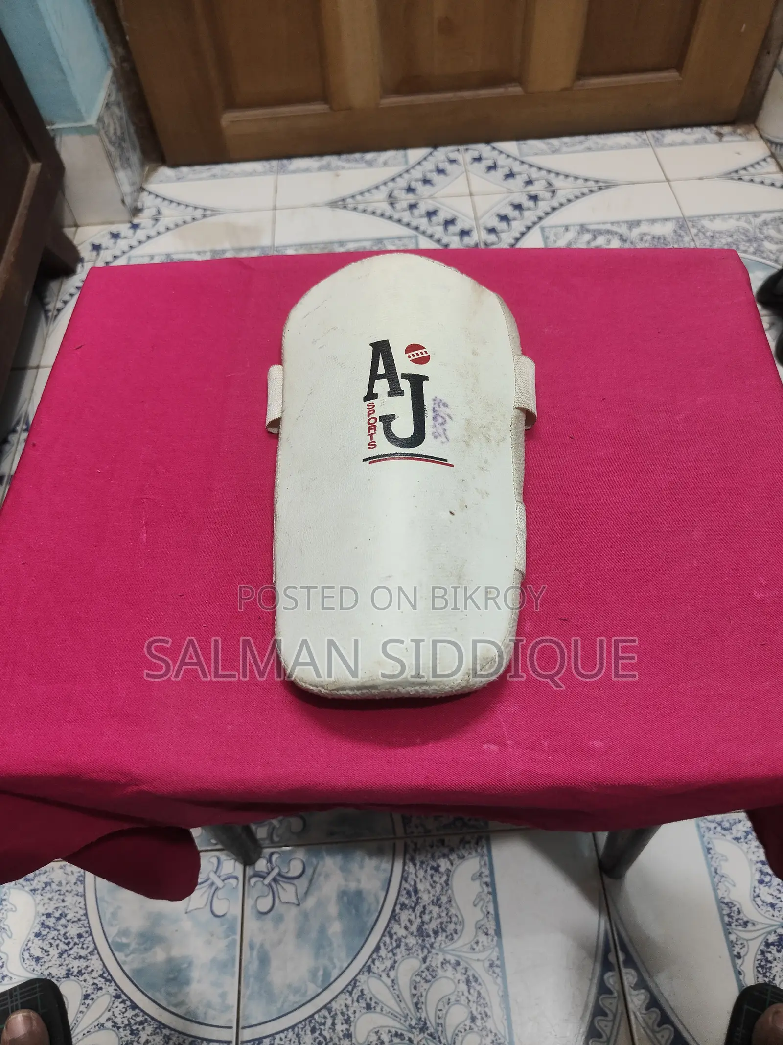 ক্রিকেট এর ফুল কিট বিক্রি করা হবে