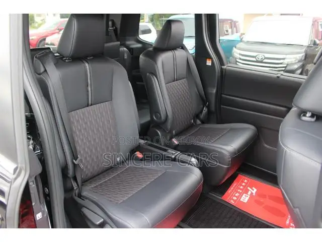 Toyota Noah 2023 Black