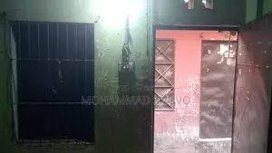 মোহাম্মদপুর বেড়িবাঁধে ফার্নিশড ১ বেডরুমের বাসা ভাড়া