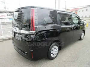 Toyota Noah 2021 Black