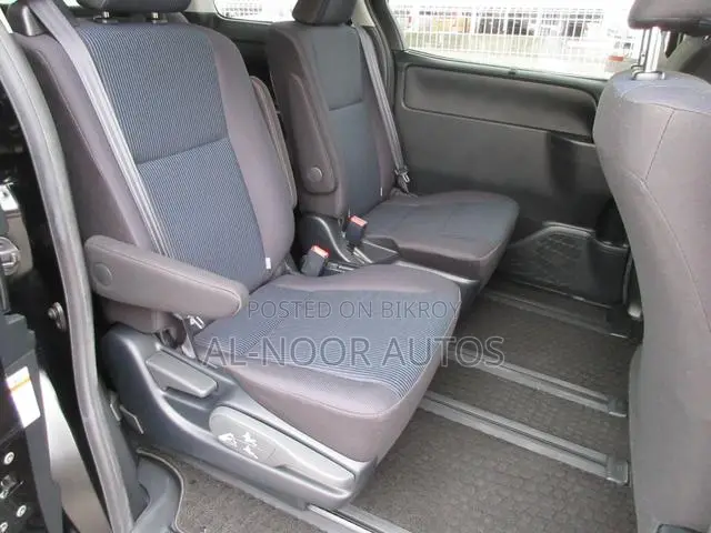 Toyota Noah 2021 Black