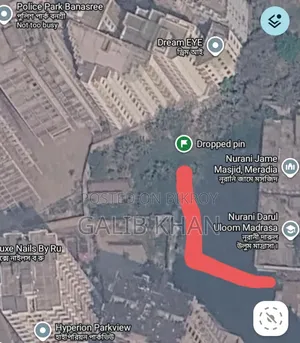 বনশ্রী পুলিশ পার্ক ভবনের পিছনে ২.৫ কাঠা উঁচু জমি,