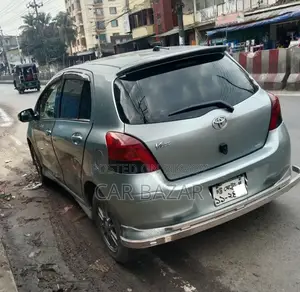 Toyota Vitz 2009 Green