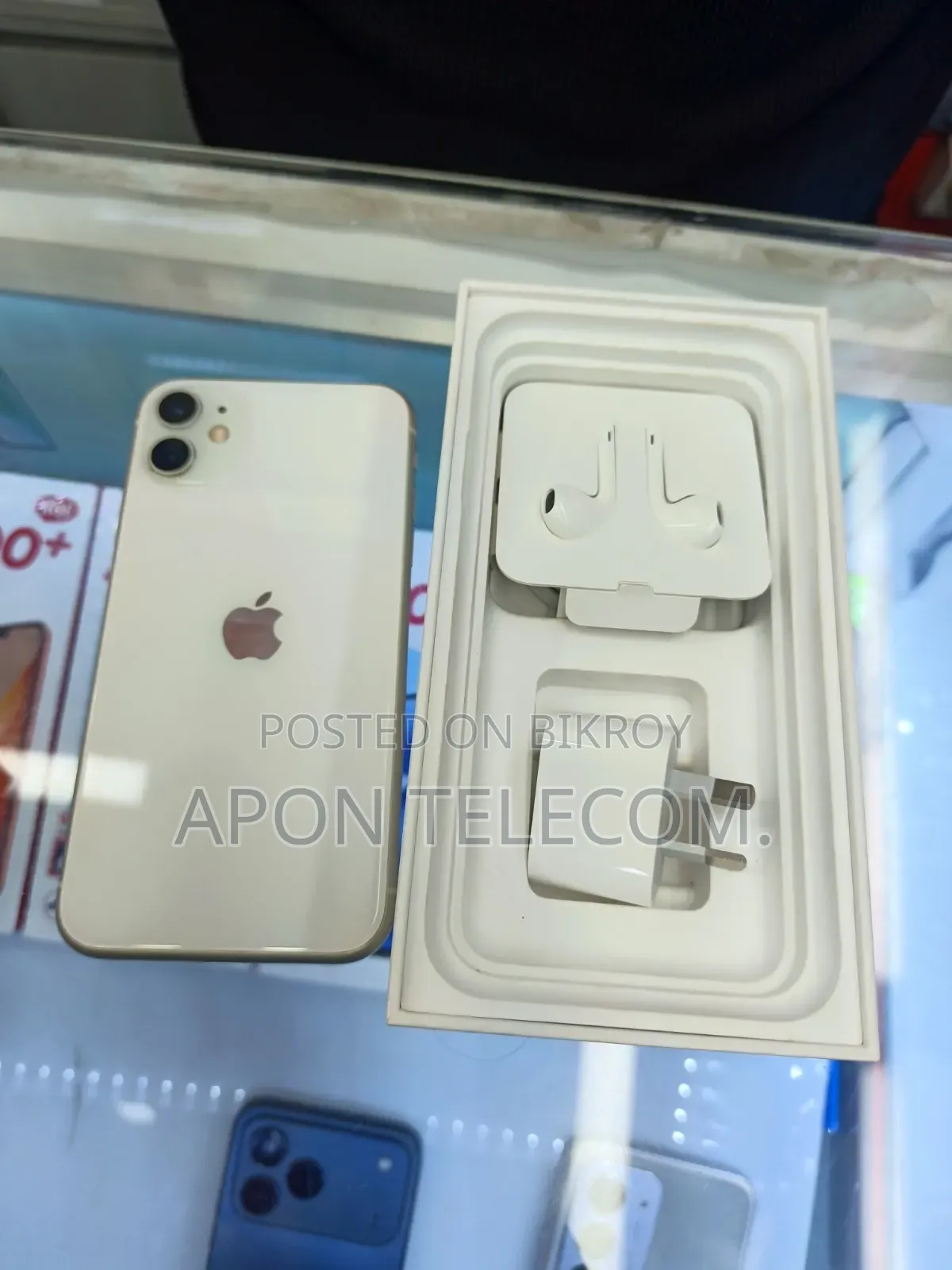 Apple iPhone 11 64 GB White