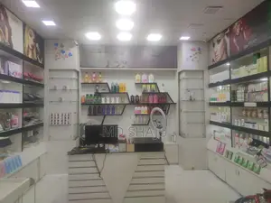 স্টার্ন প্লাজা দোকান ভারা হবে