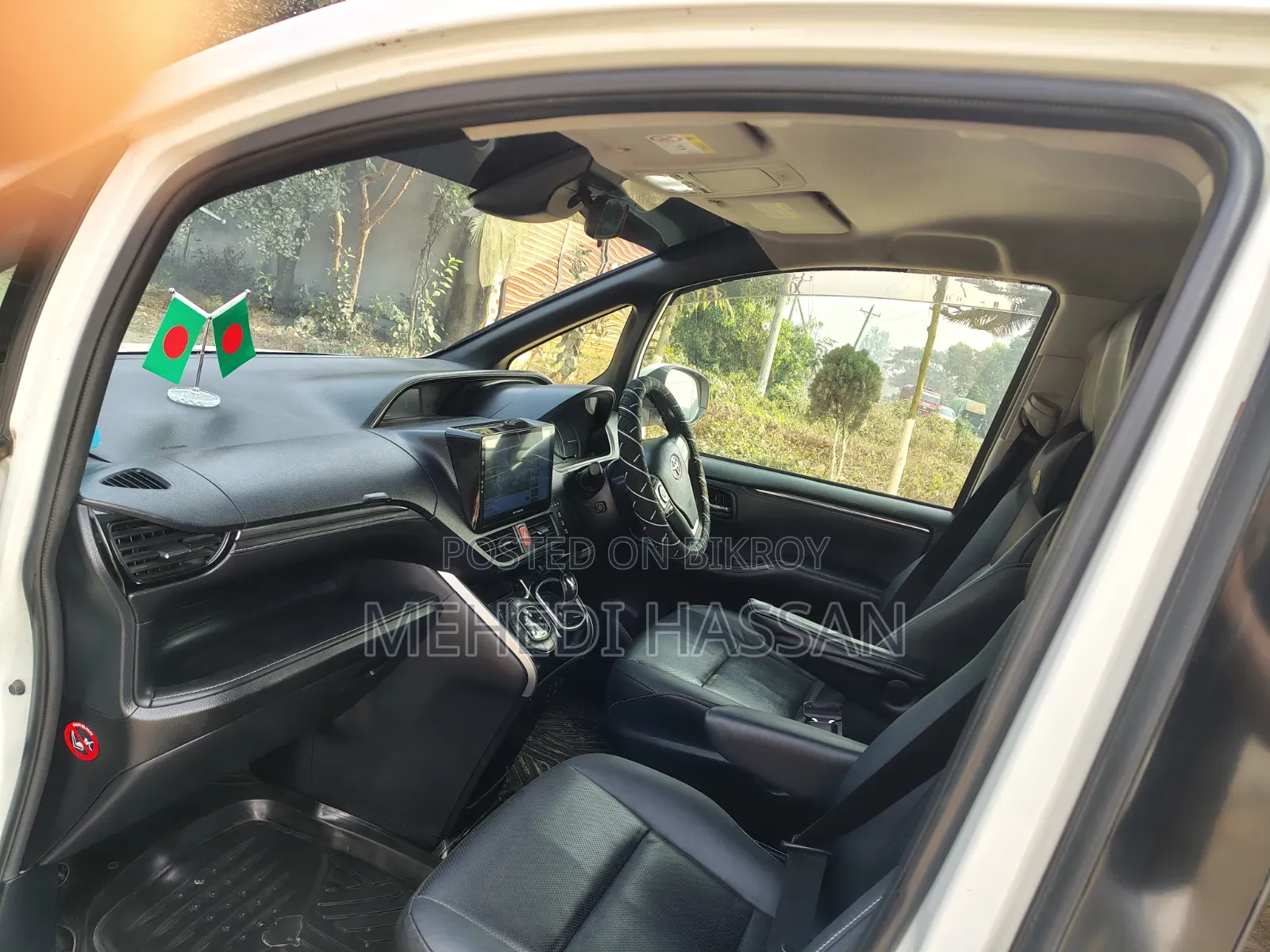 Toyota Noah 2016 Pearl
