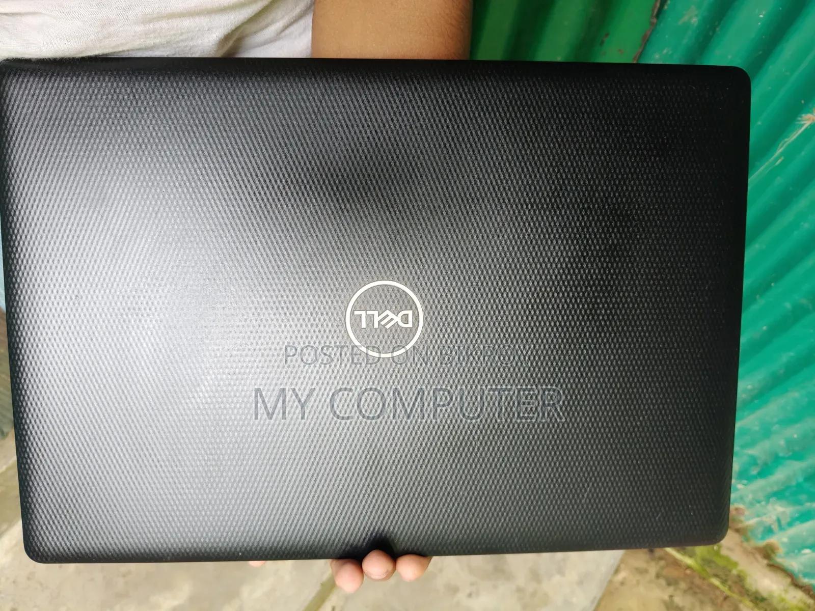 Laptop Dell Inspiron 3542 4GB Intel Core i5 SSD 1T