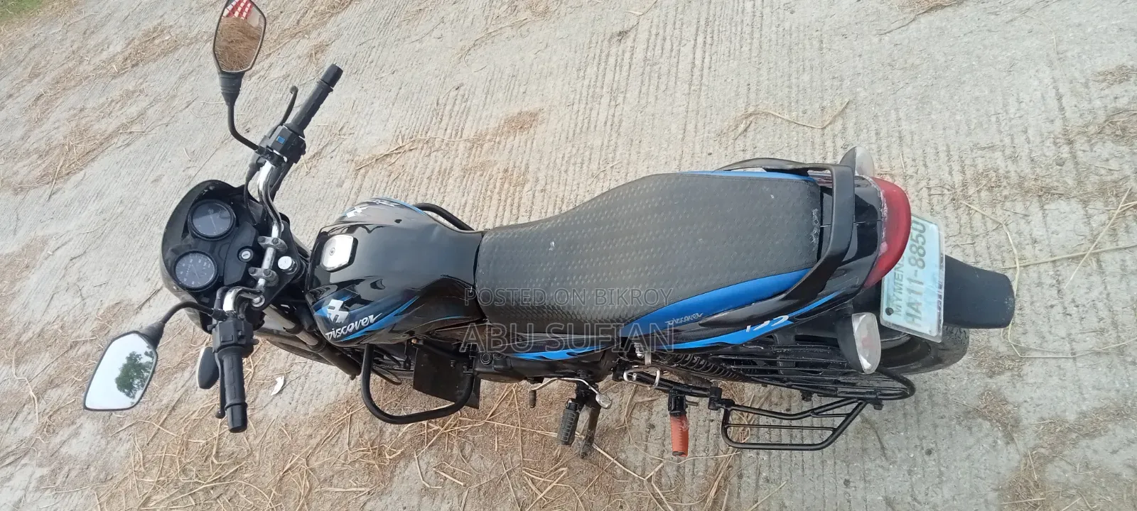 বাজাজ ডিসকভার ১২৫ ২০০৯ কালো
