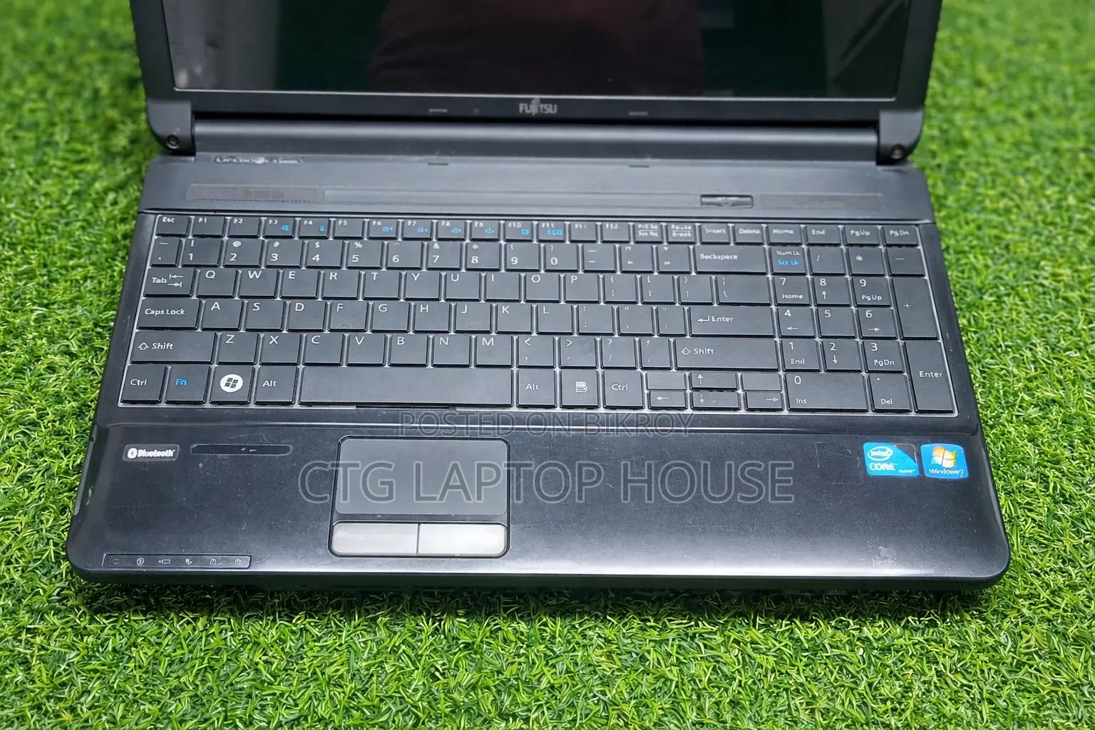 Laptop Fujitsu 4GB Intel Core I3 HDD 500GB