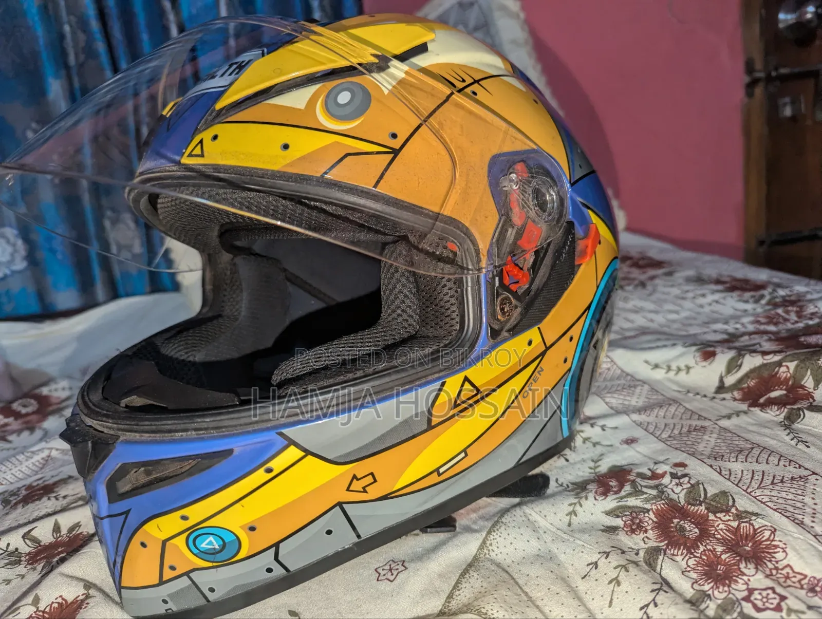 Used Stealth Robotic V2 Special Edition helmet for sale