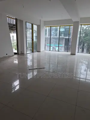 বনানী রোড নং ১১-এ ব্র্যান্ড নিউ রেডি কমার্শিয়াল স্পেস বিক্রয়