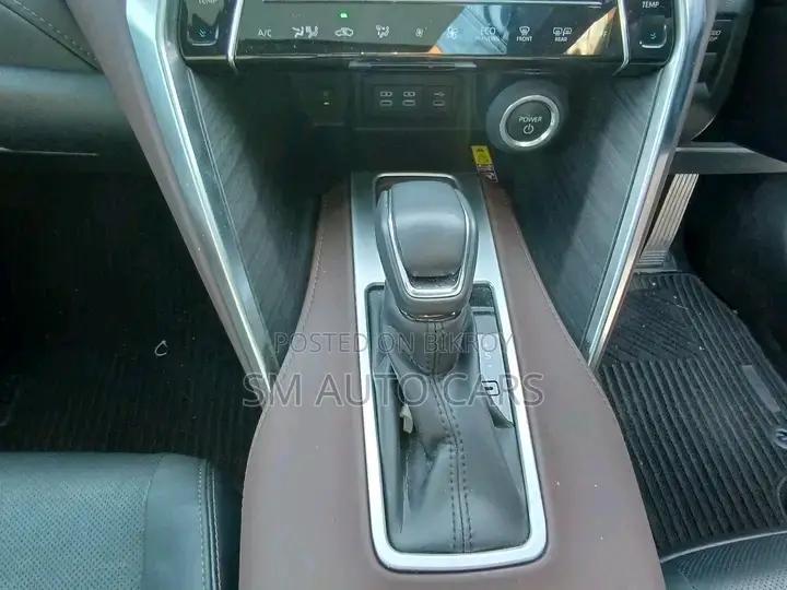 Toyota Harrier Hybrid Z Leather Package 2022 Pearl