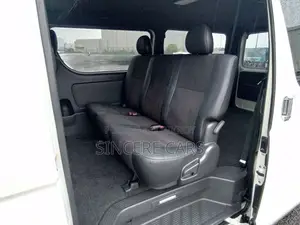 Toyota HiAce 2021 Pearl