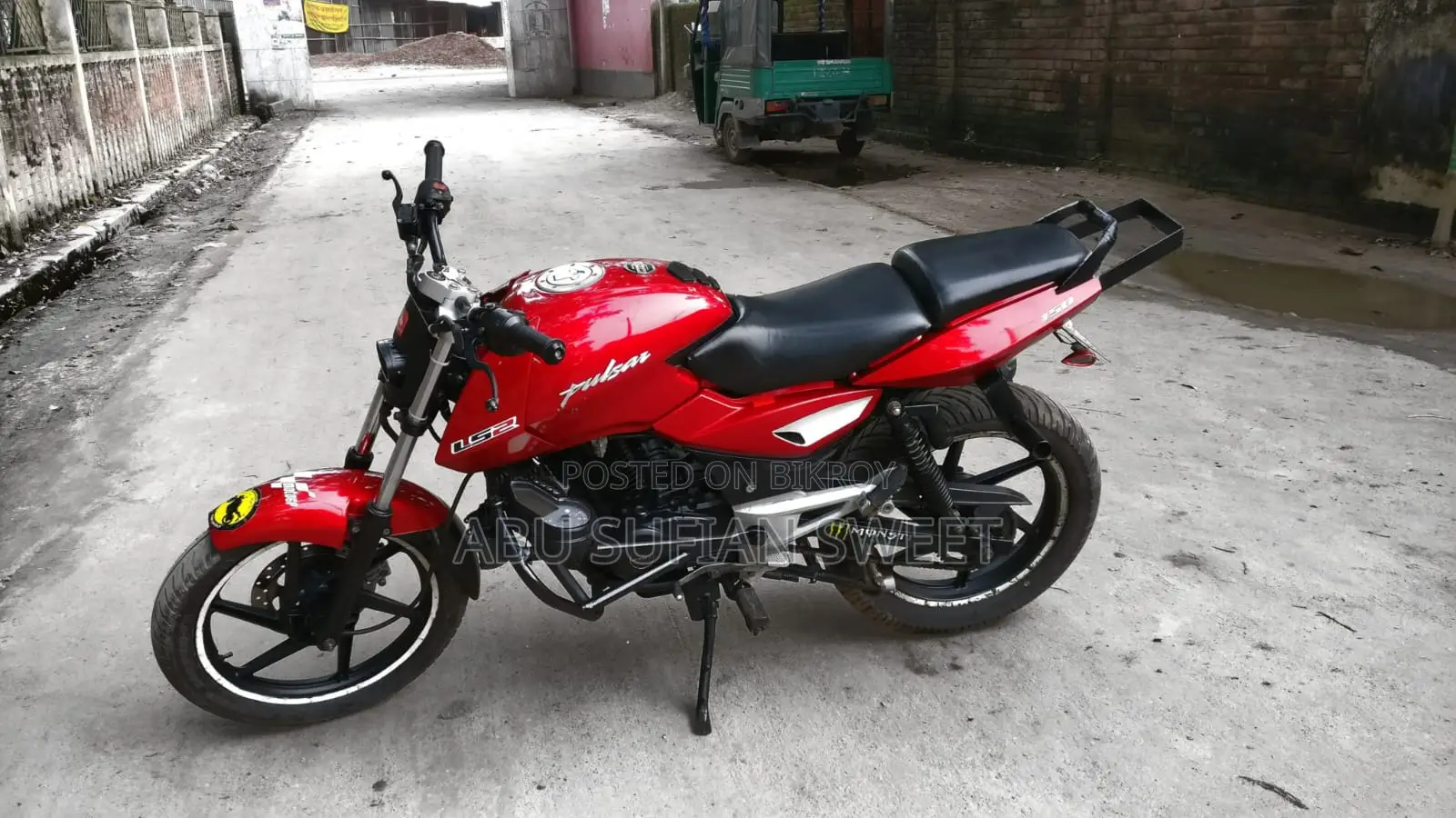Bajaj Pulsar 150 2011 Red