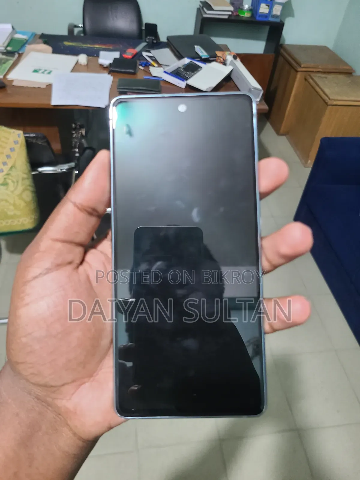 নতুন স্যামসাং গ্যালাক্সি এস২০ এফই ১২৮ জিবি সিলভার
