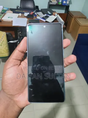 নতুন স্যামসাং গ্যালাক্সি এস২০ এফই ১২৮ জিবি সিলভার