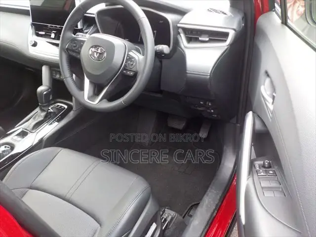 Toyota Corolla Cross 2025 Red