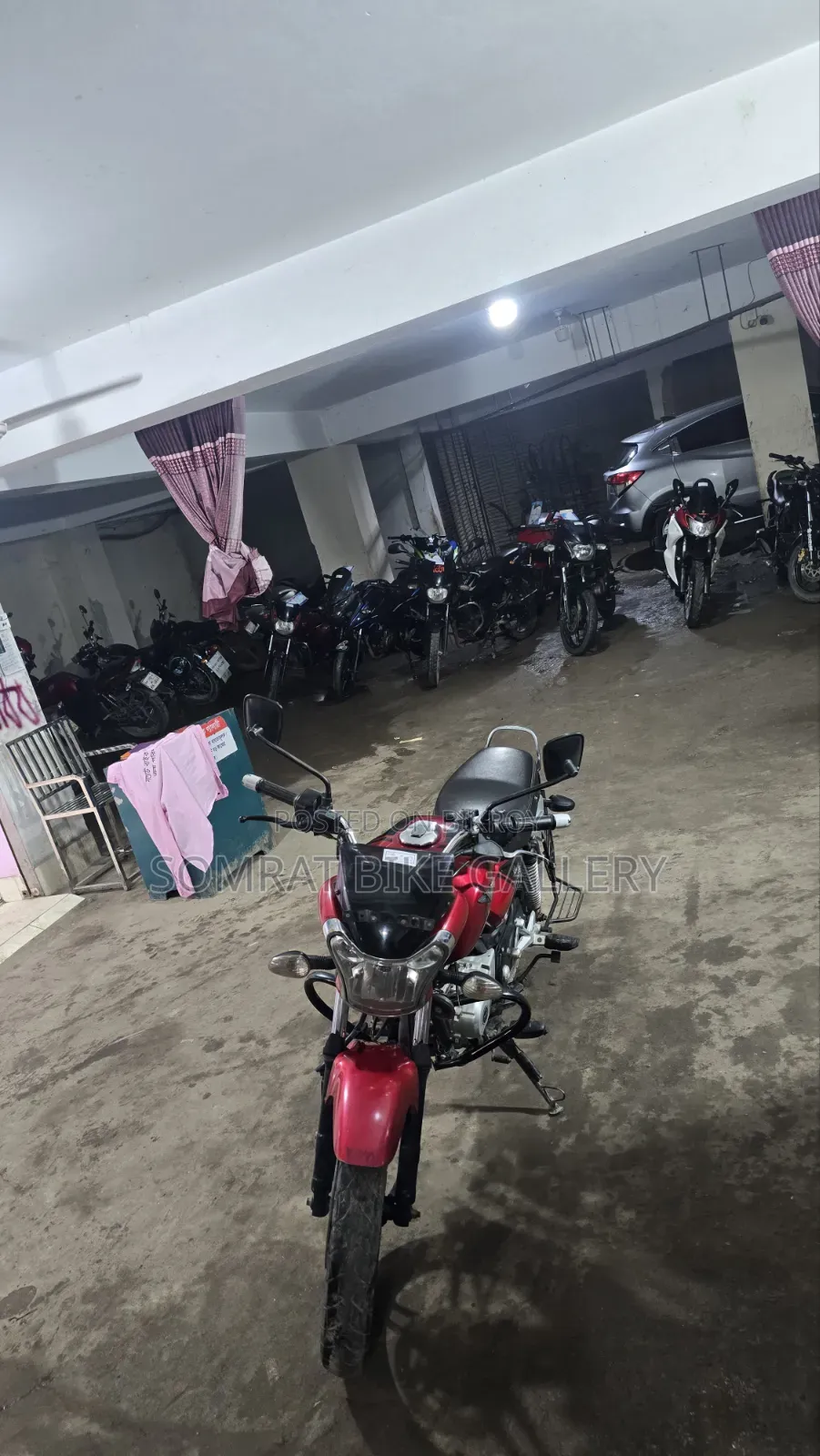 Bajaj V15 2015 Red