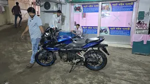 Bajaj Pulsar 150 2017 Blue