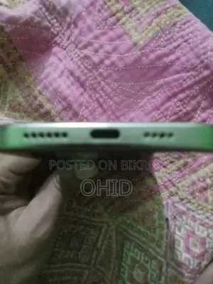 New Apple iPhone 16 Pro Max 256 GB White