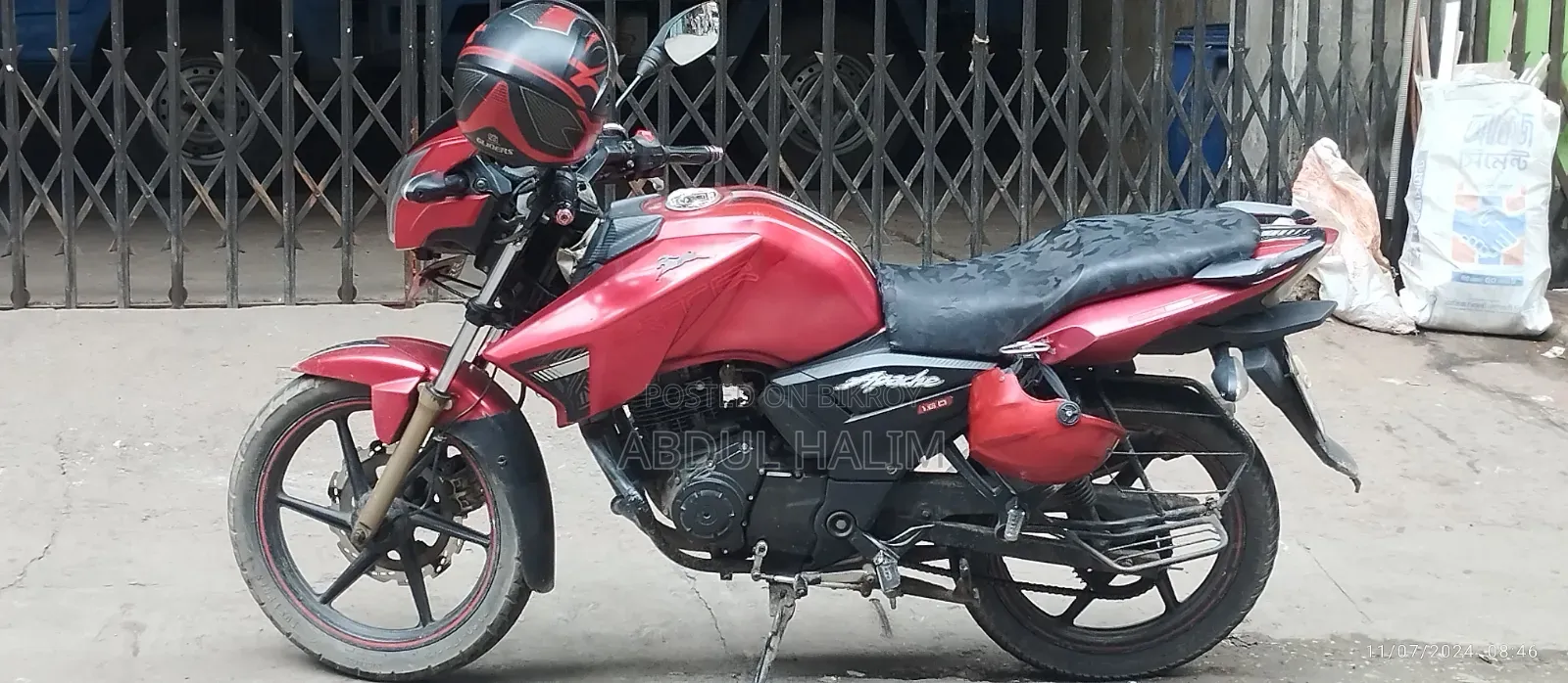 TVS Apache RTR 160 2v Refresh X-Connect 2018 Red