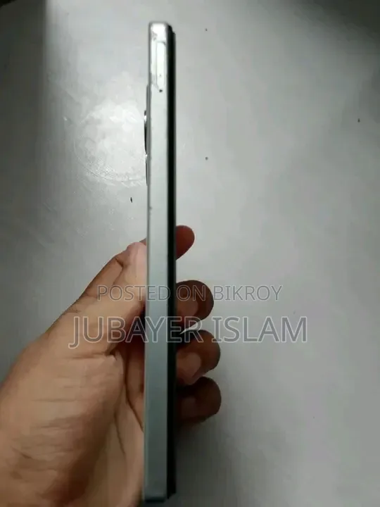 সিম্ফনি ইনোভা ৩০ ১২৮ জিবি সাদা