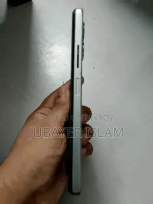 সিম্ফনি ইনোভা ৩০ ১২৮ জিবি সাদা
