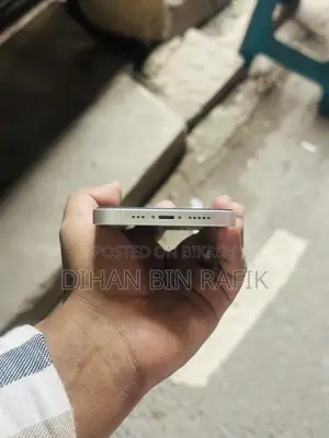Apple iPhone 13 128 GB White