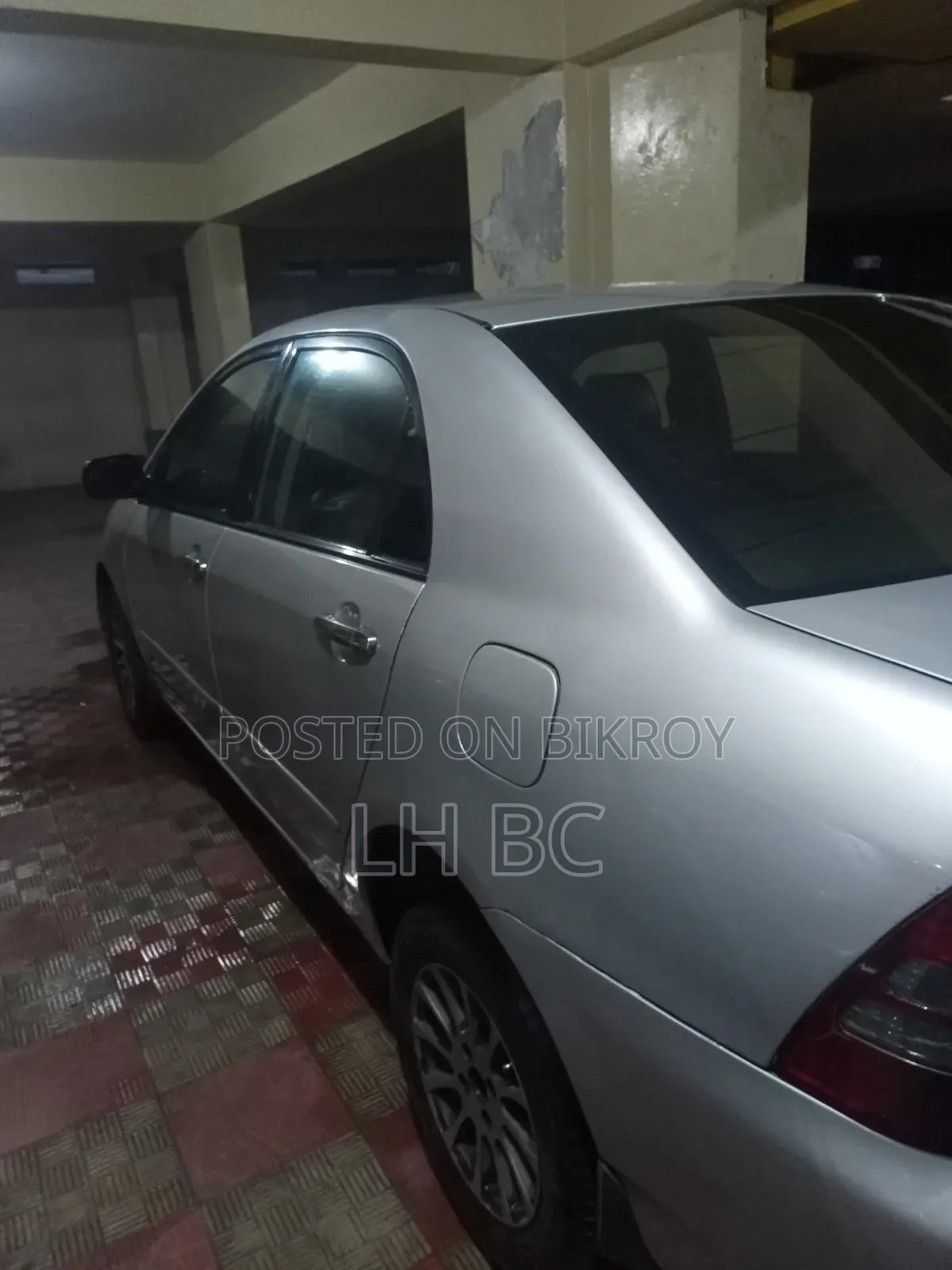 Toyota Corolla 1.5 Sedan Automatic 2002 Silver
