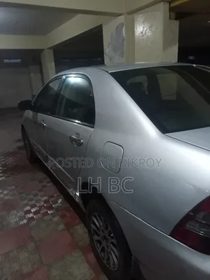 Toyota Corolla 1.5 Sedan Automatic 2002 Silver