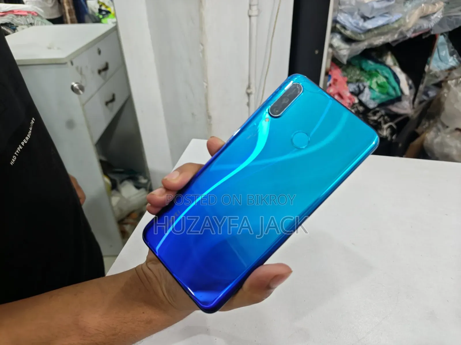 হুয়াওয়ে ওয়াই৯ ১২৮ জিবি নীল