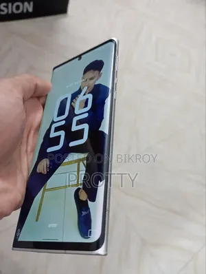 লাইকা লাইটজ ফোন ১ ২৫৬ জিবি ব্ল্যাক