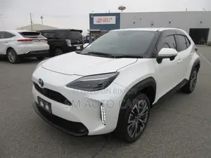 Toyota Yaris Cross 1.5 Hybrid FWD 2021 Pearl