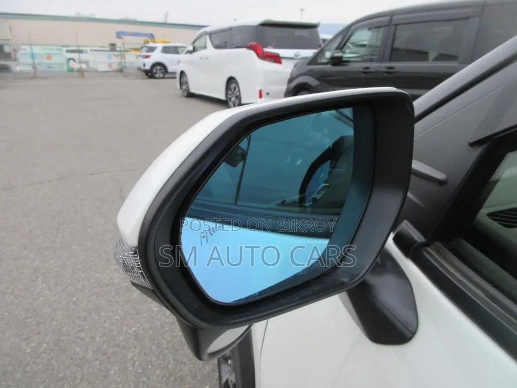 Toyota Yaris Cross 1.5 Hybrid FWD 2021 Pearl