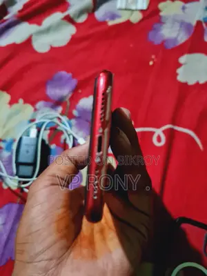 Apple iPhone 11 128 GB Red