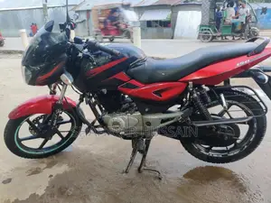 Bajaj Pulsar 150 2016 Red