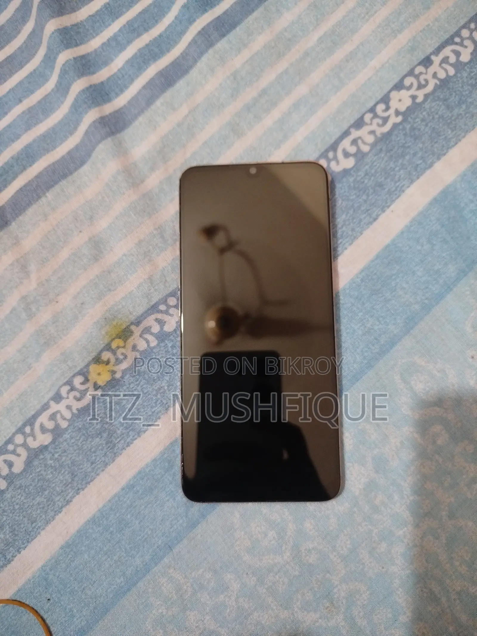 Oppo F17 128 GB Red