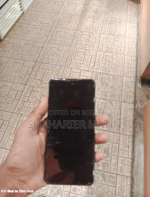 রিয়েলমি ৮ জিবি কালো