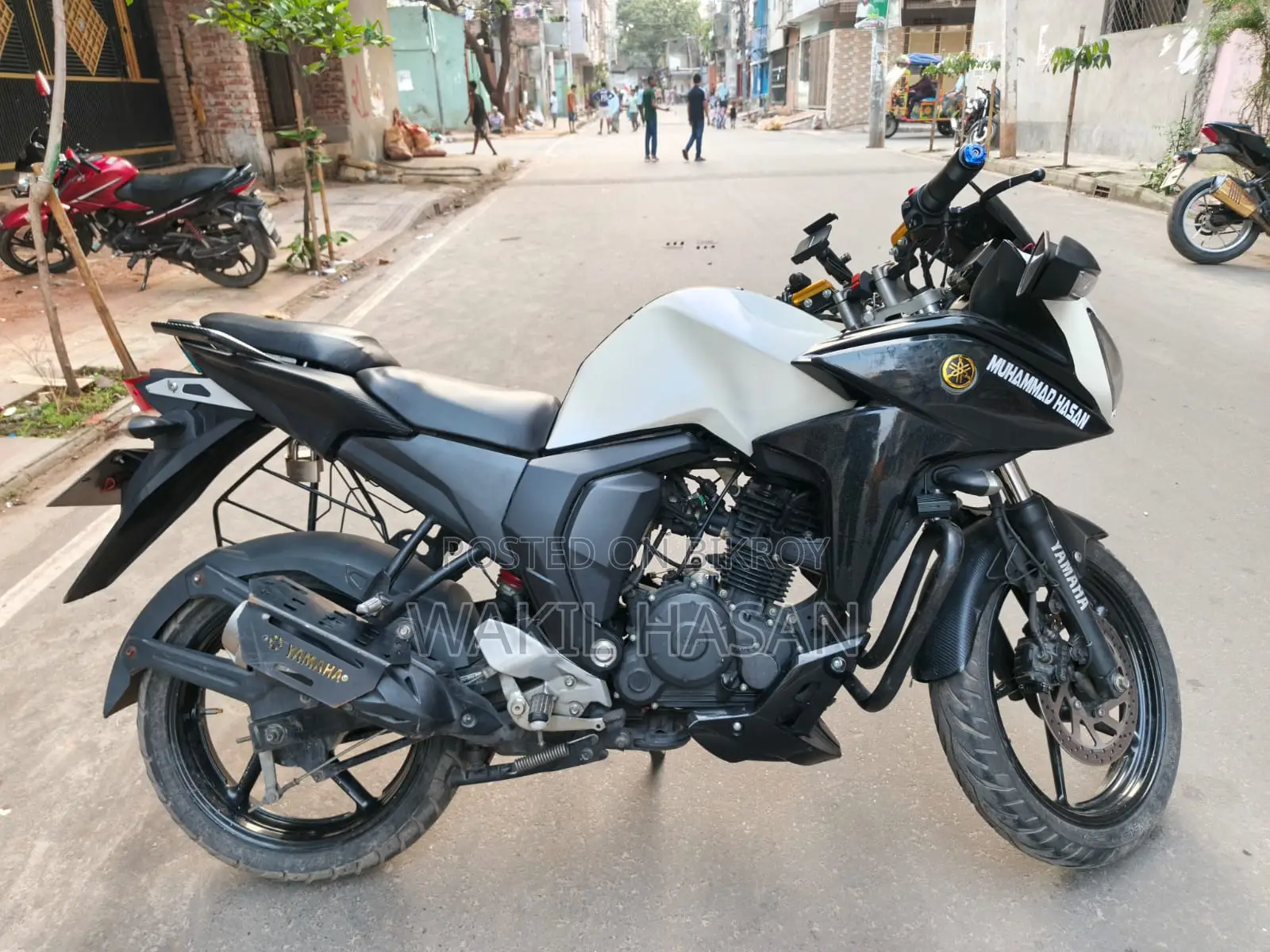 Yamaha 2021 Black