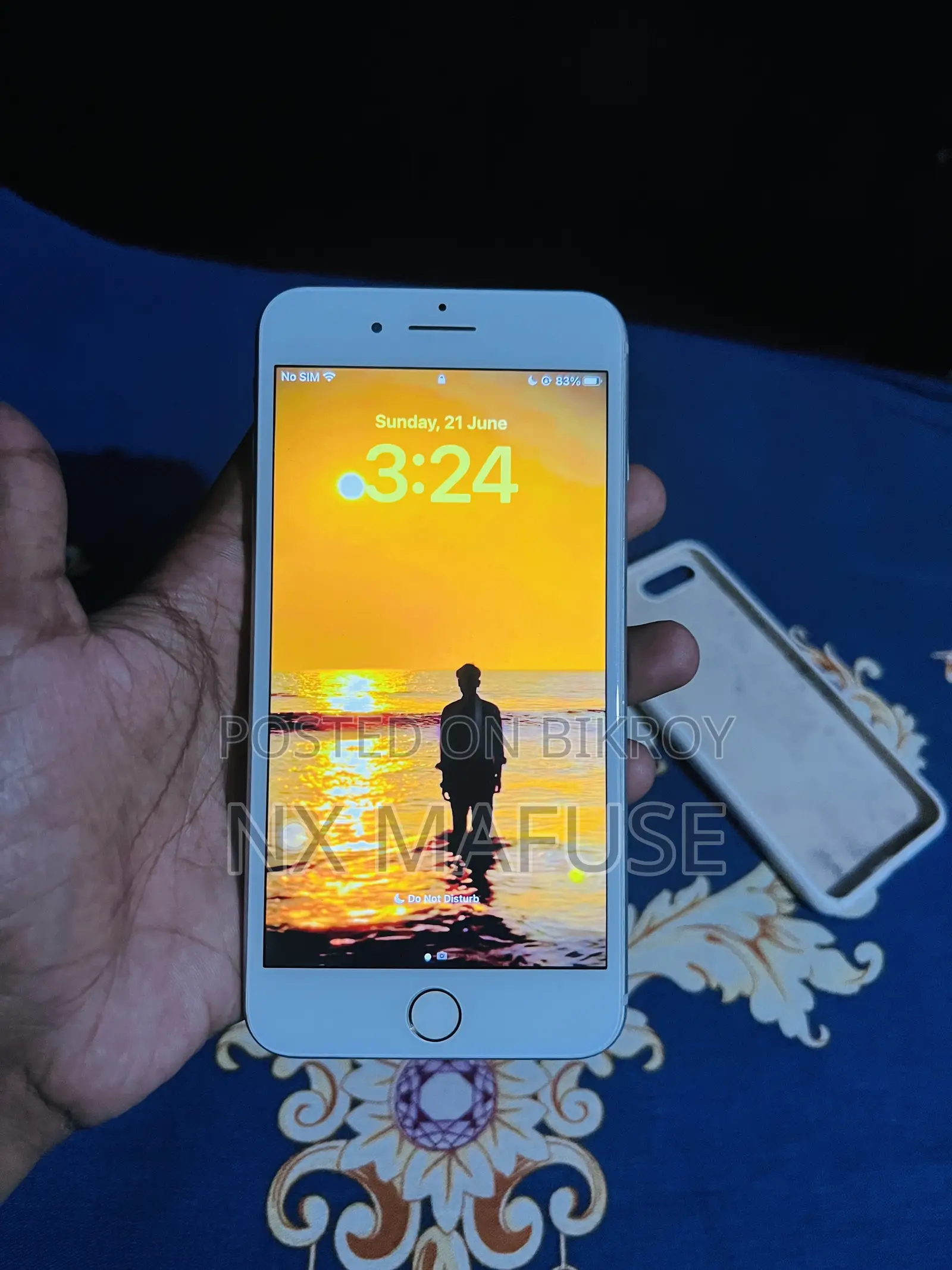Apple iPhone 8 Plus 64 GB White
