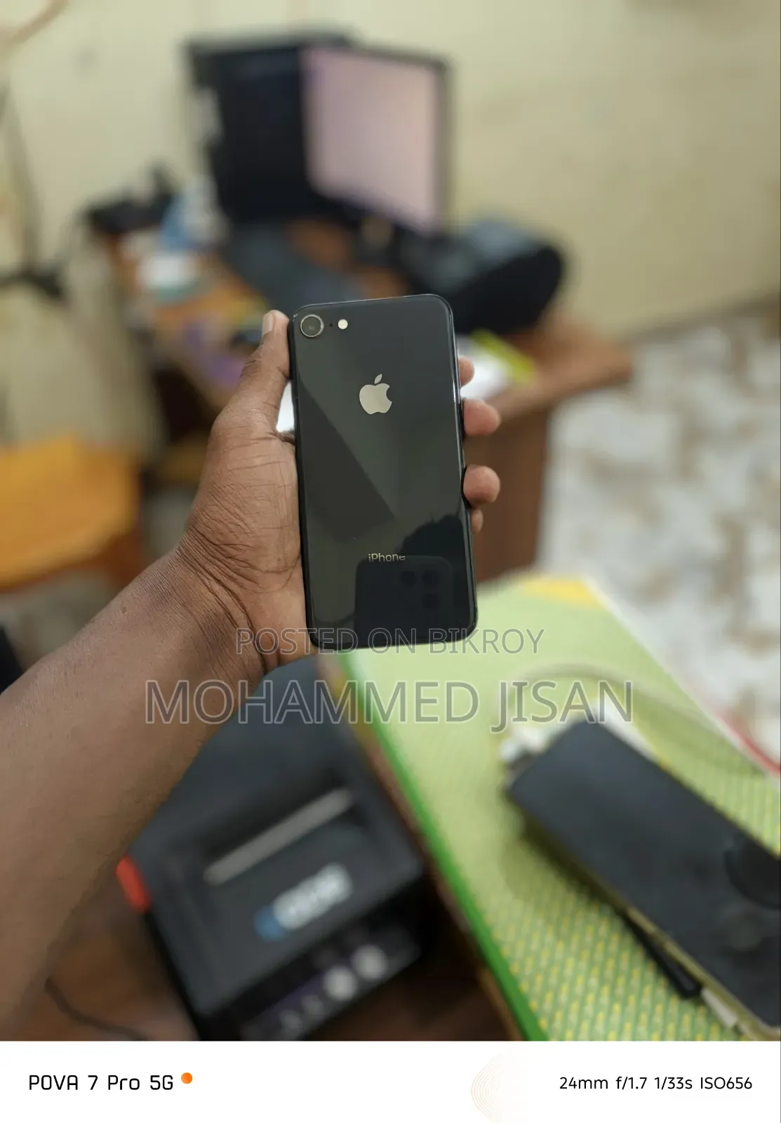 Apple iPhone 8 64 GB Red