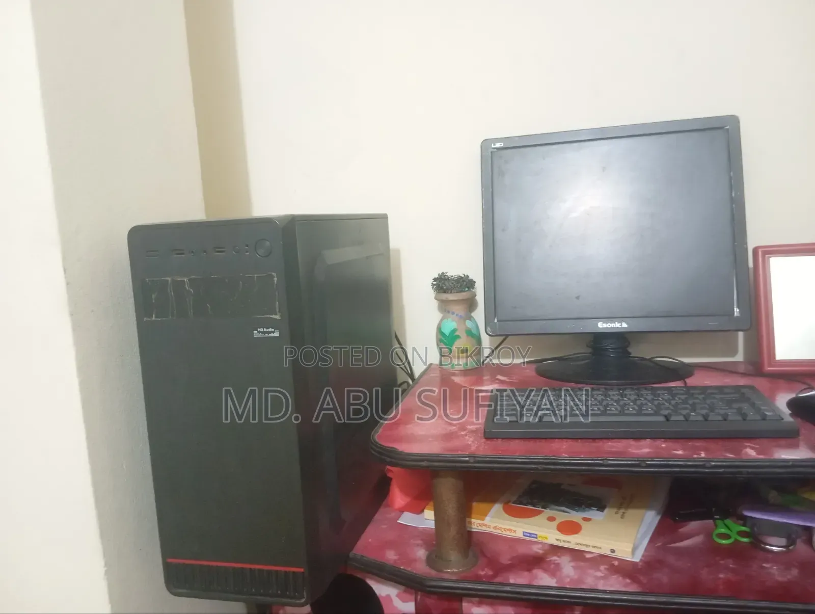 Desktop Computer 8GB AMD Ryzen 5 SSD 256GB