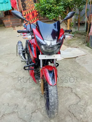 TVS Apache RTR 160 2V 2022 Red