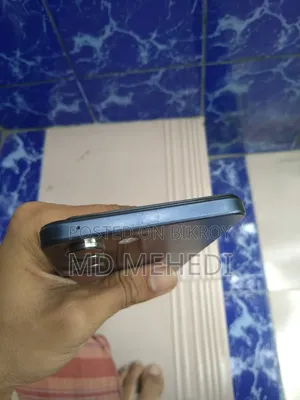 Vivo Y200e 128 GB Blue