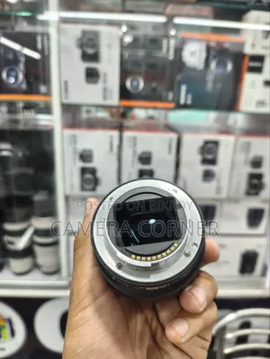 Sony 28-60mm FE Lens