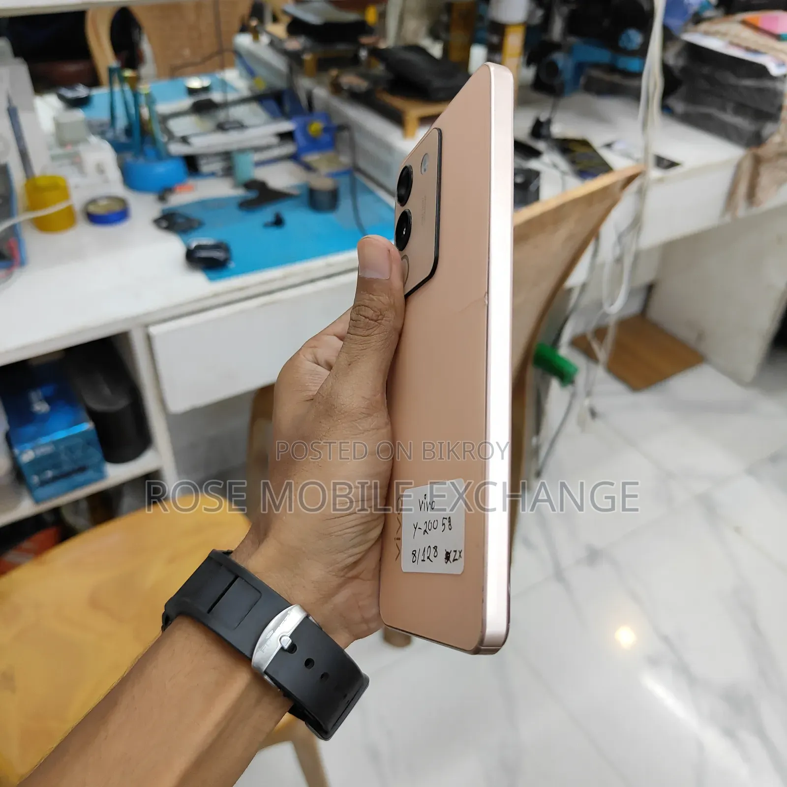Vivo 128 GB Rose Gold